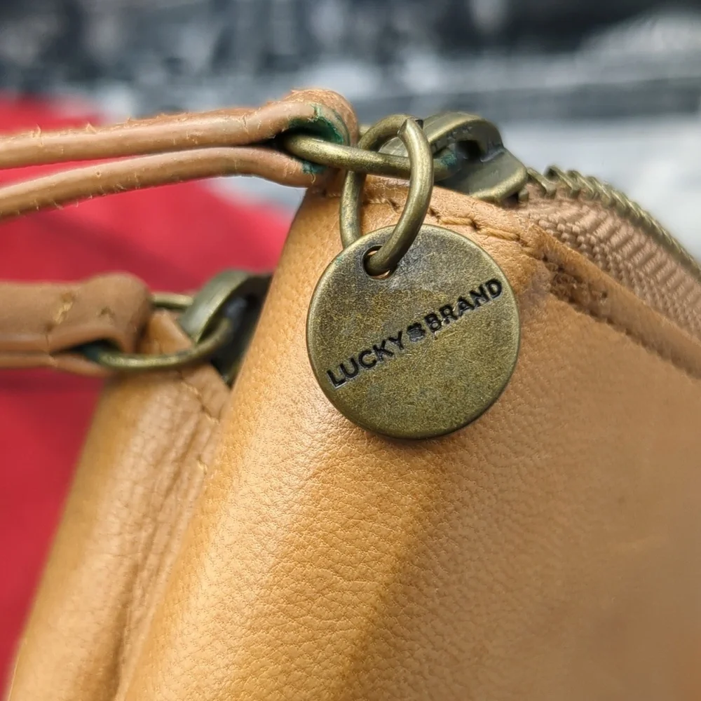 Lucky Brand stylish tan